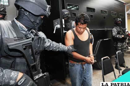 El cabecilla de la familia, “El bigotes” fue detenido por las fuerzas del orden