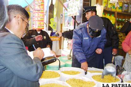 Defensa al Consumidor continúa controlando puestos de venta