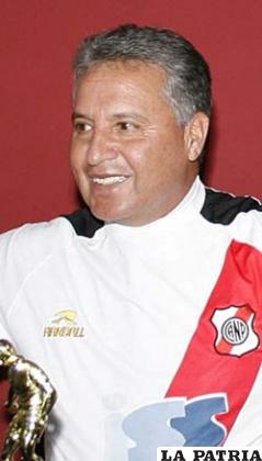 Luis Orozco, entrenador de Nacional