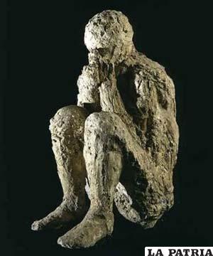 Momia perfectamente conservada de un habitante de Pompeya