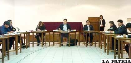Concejales iniciaron actividades del 2011 con el compromiso de elaborar la Carta Orgánica Municipal