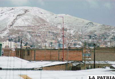 El pasado 2010, Oruro soportó temperaturas mínimas que obligaron a prolongar las vacaciones invernales