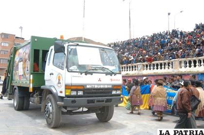 Uso de vehículos de Emao en marcha de protesta, genera polémica en el Gobierno Municipal