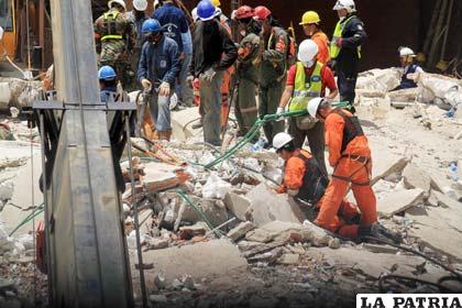 Se pierde la esperanza de encontrar más sobrevivientes en la tragedia del edificio Málaga que se derrumbó en Santa Cruz