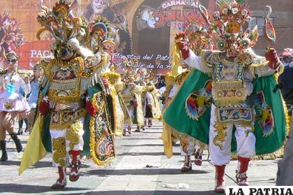 La Diablada boliviana, danza emblemática del Carnaval de Oruro, Obra Maestra del Patrimonio Oral e Intangible de la Humanidad
