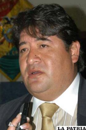 Presidente del Colegio de Abogados, Saúl Fuentes Gutiérrez