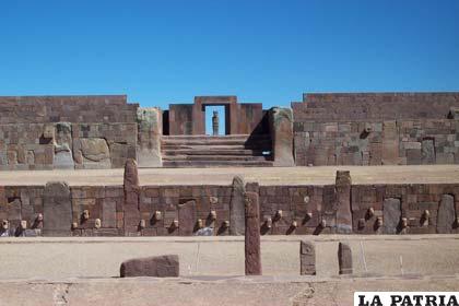 Las ruinas preincaicas de Tiwanaku en riesgo por las intensas lluvias que caen sobre todo el territorio nacional (Archivo)
