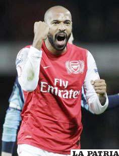 Henry, goleador del Arsenal