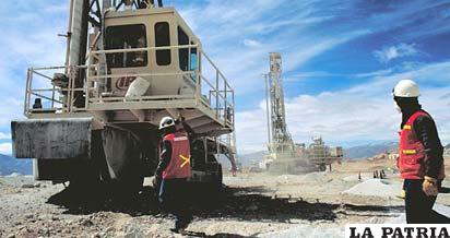 Hay que aplicar tecnología moderna a través de inversiones para impulsar la minería nacional y particularmente la de Oruro