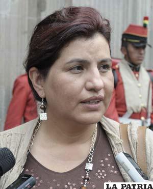 Senadora Gabriela Montaño 