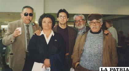 De izquierda a derecha: Luis Vélez, Nora Zapata, Javier Claure, Alberto Guerra y Héctor Borda