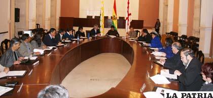 Gabinete ministerial que acompañó la gestión presidencial de Evo Morales durante el 2011