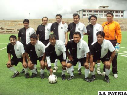 Jugadores del equipo de Oruro Royal 