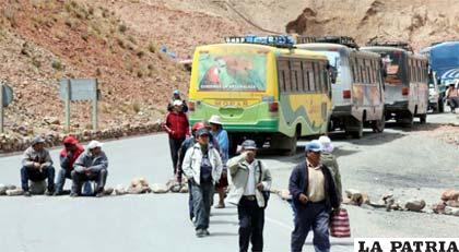 Los bolivianos pierden dinero por feriados según análisis realizado por el Centro de Apoyo al Desarrollo Laboral