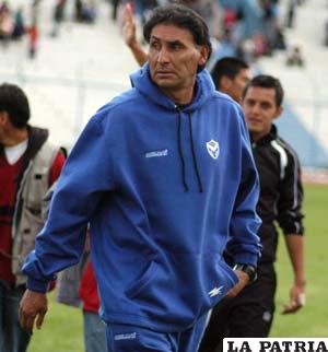 El D.T. Marcos Ferrufino quiere otro amistoso