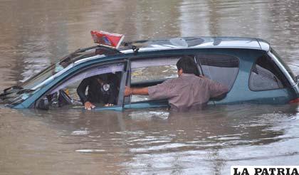 Inundaciones en Cochabamba conflictúan a la ciudadanía