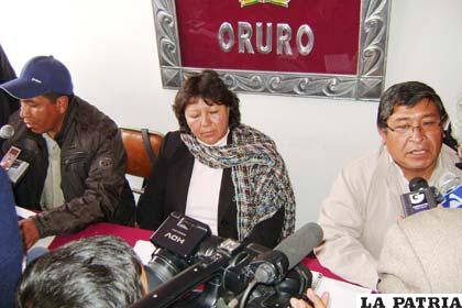 Mediación cívica ayuda a solucionar conflicto entre músicos y folkloristas
