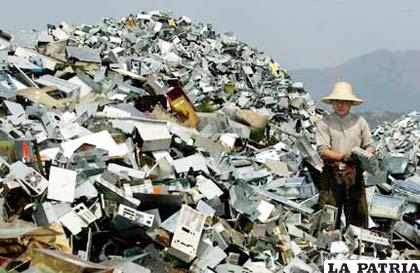 Los desperdicios de equipos de telecomunicación son un peligro para el planeta