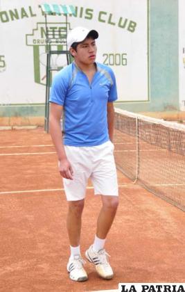 Salazar, tenista orureño
