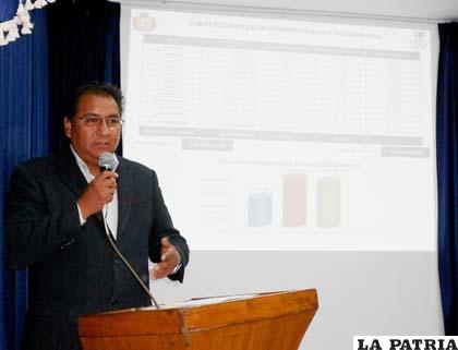 El gobernador Santos Tito presentó los proyectos a entregarse