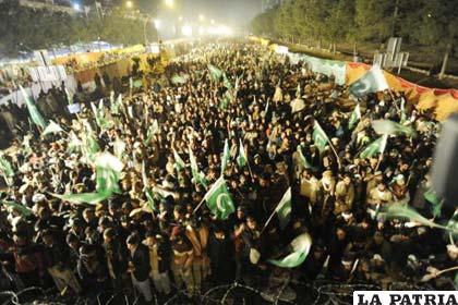 La marcha en Islamabad fue multitudinaria