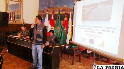 ONG presenta estudio para trabajos de prevención y mitigación en Chipaya y Esmeralda