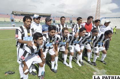 Oruro Royal buscará ganar ese partido extra 