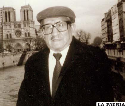 Néstor Taboada en París