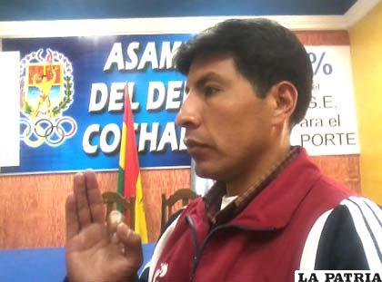 Percy Menacho, durante su posesión como presidente de la Federación Boliviana de Boxeo