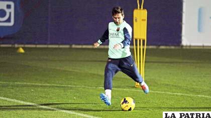 Lionel Messi en el entrenamiento del Barcelona 