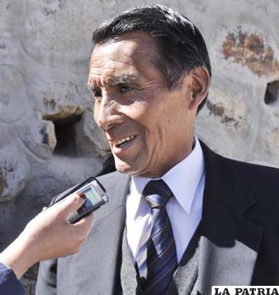 Leoncio Choque, director distrital de Educación de Oruro