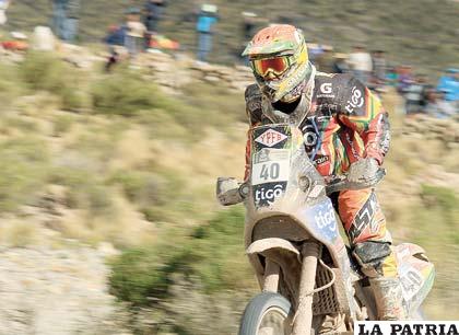 Juan Carlos Salvatierra en plena competencia