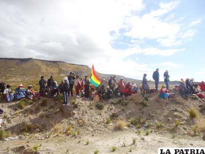 Buscaron el mejor lugar para apreciar el espectáculo de las motos