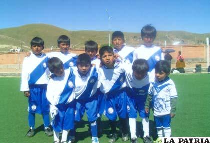 Jugadores de Andamarca en la categoría Bichitos