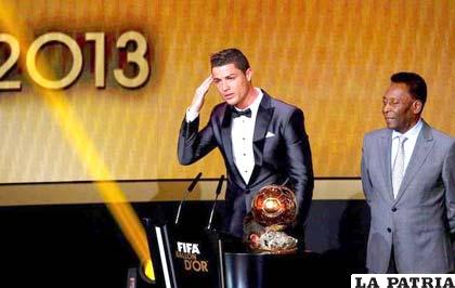 La alegría de Ronaldo fue enorme cuando recibió el Balón de Oro