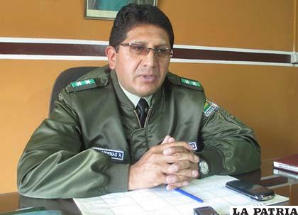 El director de Tránsito, teniente coronel José Miguel Cárdenas