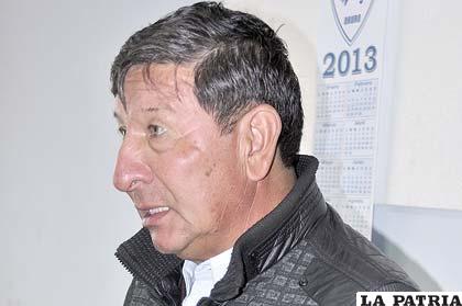 Fernández, titular de San José, comprometió su apoyo a Decormis