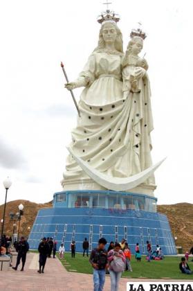 Accesos al monumento a la Virgen del Socavón aún presentan complicaciones 