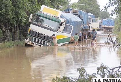 Preocupante estado de las carreteras por inundaciones