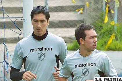 Pedriel y Lizio en el entrenamiento de Bolívar