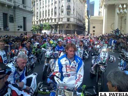 164 motos participan en la competencia