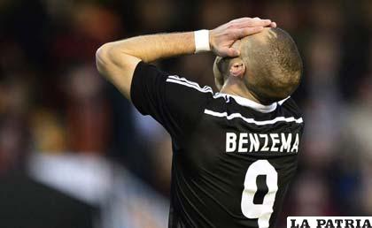 El lamento de Benzema, jugador de Real Madrid