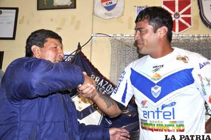 Miguel Ángel Cuéllar fue presentado como nuevo refuerzo en San José