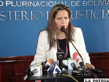 Ministra de Justicia, Sandra Gutiérrez