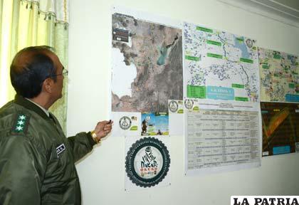El coronel Rojas muestra las zonas donde se desplazarán policías