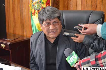 Alcalde Ramírez analiza quienes se quedaran en su gabinete