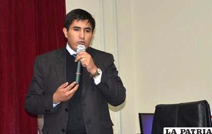 El fiscal departamental de Chuquisaca, Roberto Ramírez