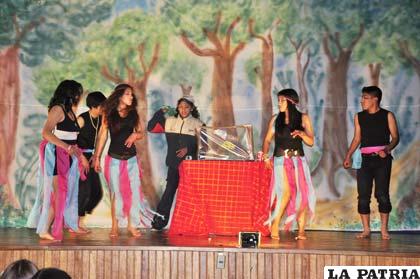 Niños aprenderán el noble arte de las tablas