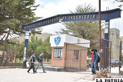 En las distintas facultades de la UTO hoy se desarrolla el examen de ingreso