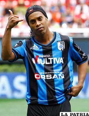 Ronaldinho, jugador del Querétaro